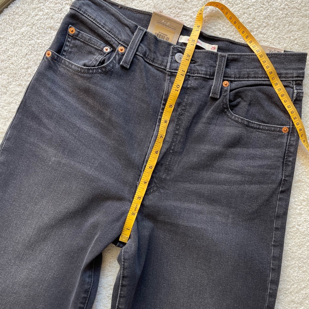 NWT Levi's Ribcage Bells High Rise Women's Jeans Size 29/32 - Picture 10 of 12